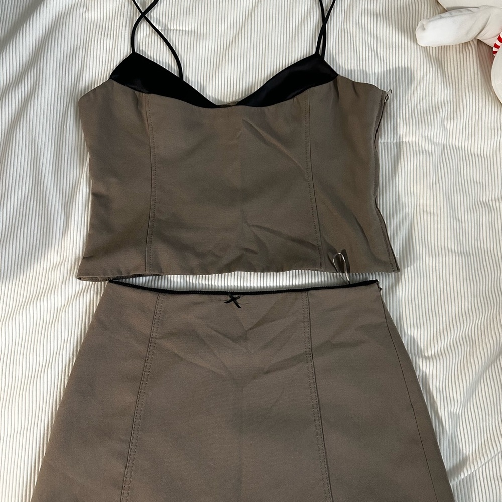 Zara Taupe Mini Skirt with Black Trim